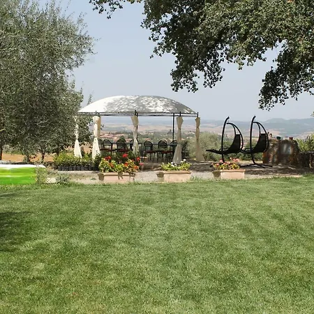 Cantagalli Alloggio per agriturismo San Quirico dʼOrcia